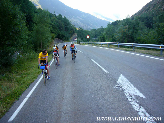 Carretera de Barruera a Caldes de Bo.