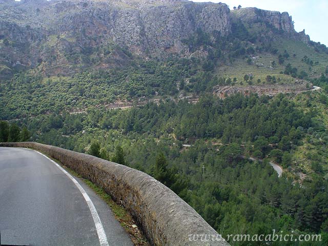 Vista del primer tramo de ascensin