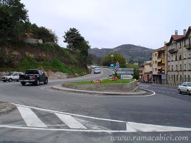 Inicio de la ascensin en Monistrol de Montserrat