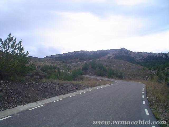 Duro kilmetro pasado el Pla de la Barraca